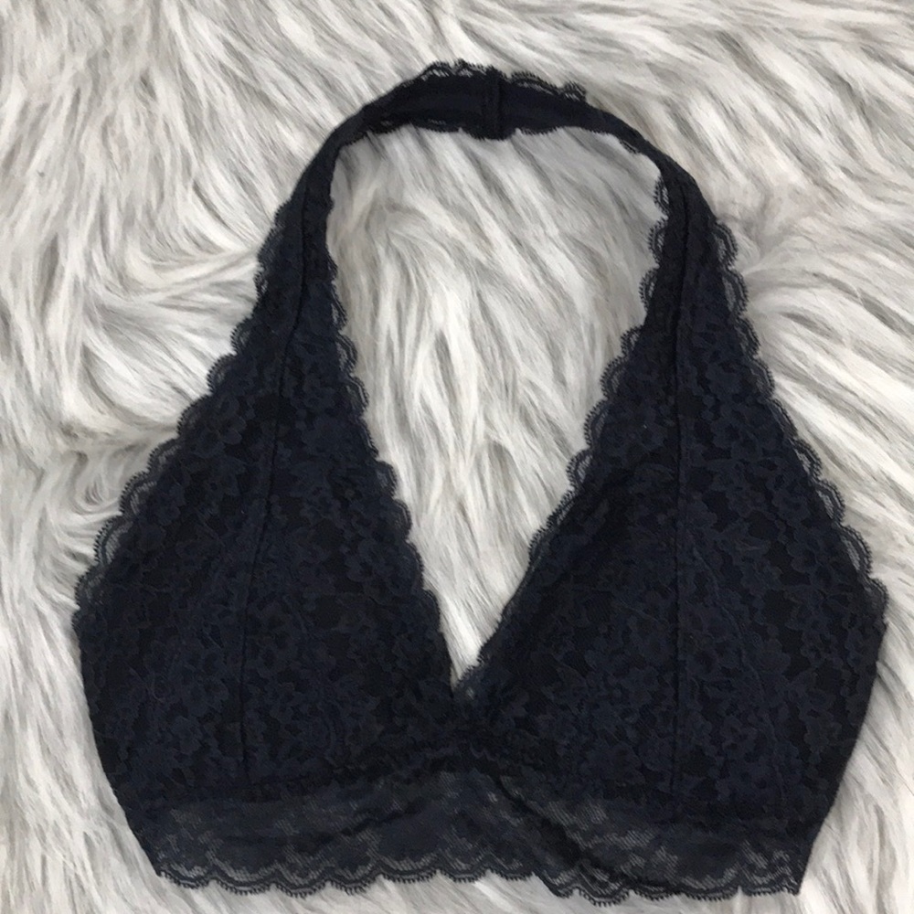 ✨Gilly Hicks lace Bralette✨